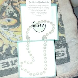 Classic White Pearl Necklace with Authenticity
